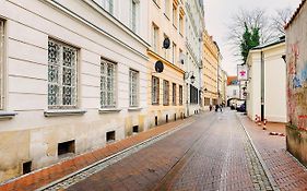 Designer Flat In The Heart Of Old Town